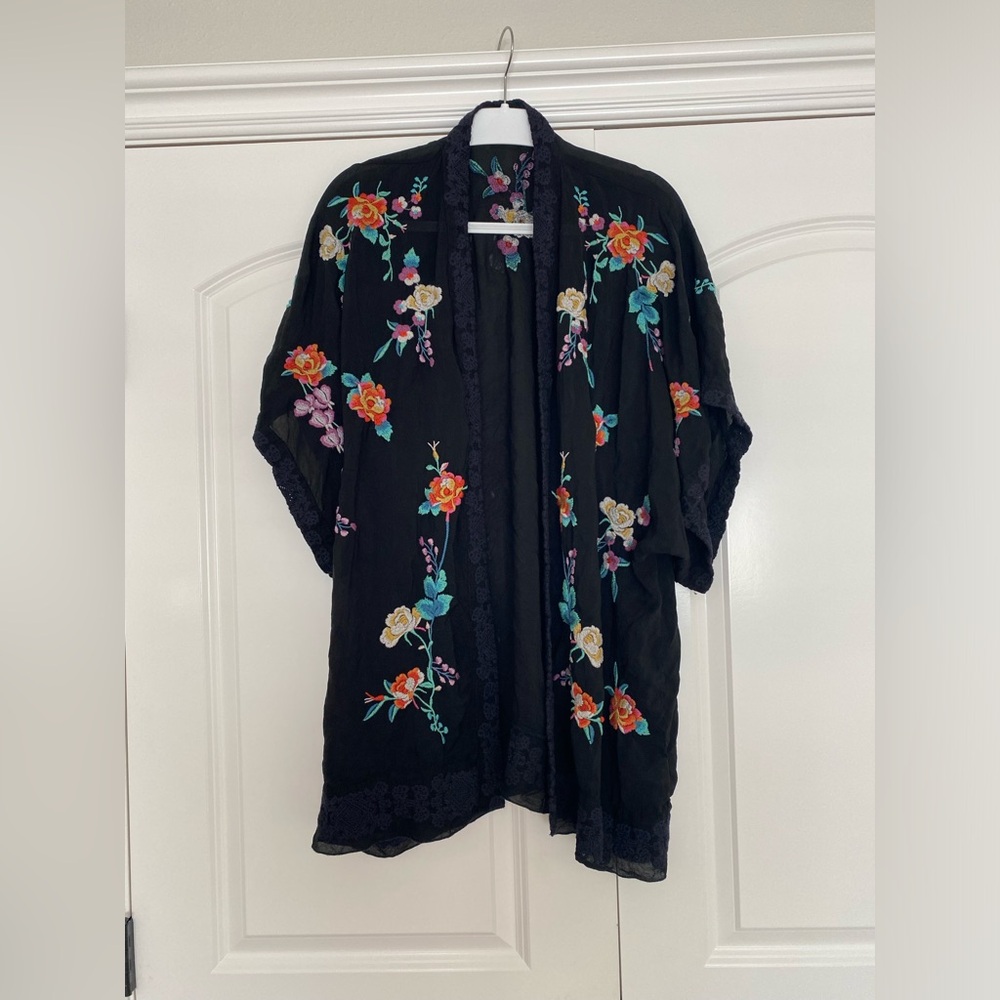 Johnny Was kimono Size Small